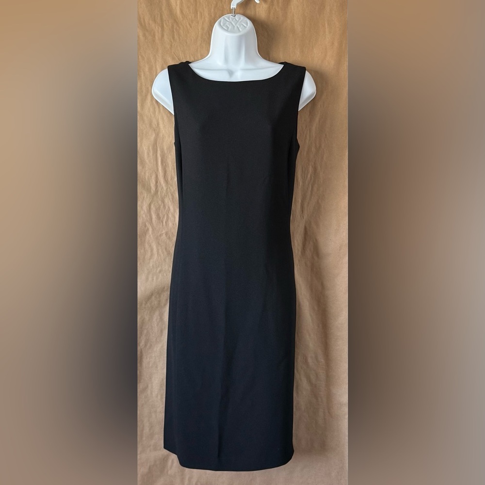 Nygard  LBD perfect smooth and classic size 10 sleeveless black dress